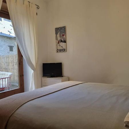 Check-In Casas El Rincon Apartment Benasque Luaran gambar